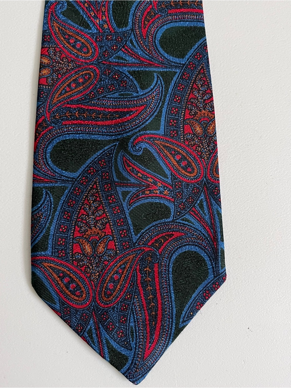 Hardy Amie’s  Paisley Silk Tie in Red & Blue - Made in England Classic